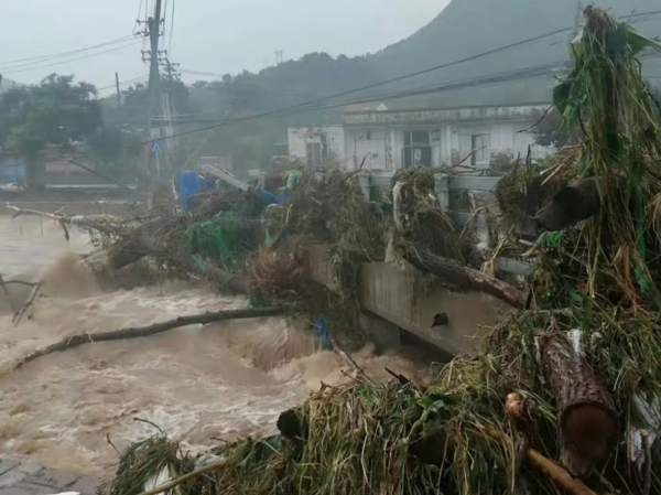 ▲▼北京洪災30死。（圖／翻攝自微博）