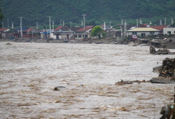 ▲▼北京洪災30死。（圖／翻攝自微博）