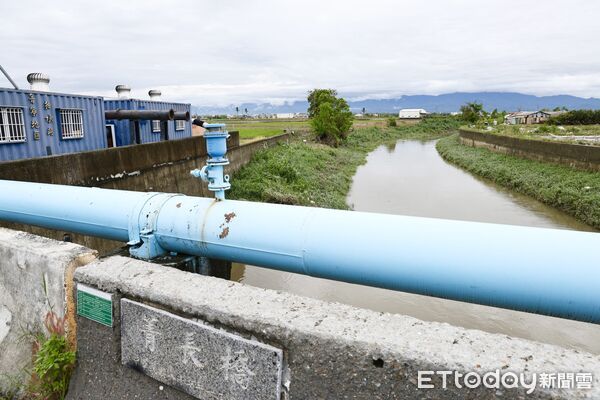 ▲行政院長卓榮泰29日南下台南勘災，宣佈啟動雲嘉南前進指揮所，整合中央資源協助地方復原。（記者林東良翻攝，下同）