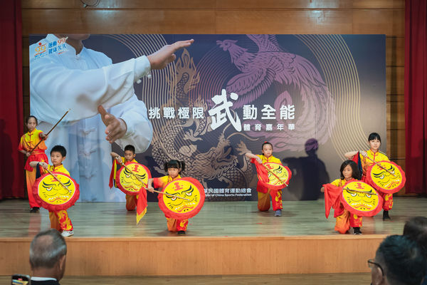 ▲2025武動全能體育嘉年華將於9月20日在板橋第一運動場館登場、2025武動全能體育嘉年華記者會-把勢生活武學開場演出。（圖／中華民國體育運動總會提供）