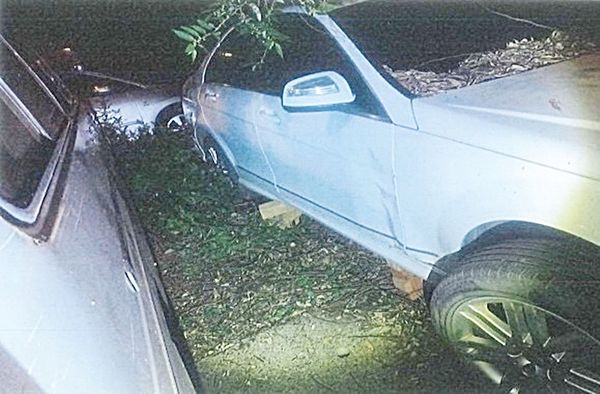 ▲桃園市莊姓男子去年8月在楊梅區，持電動起子欲行竊路旁自小客車輪胎，被車主發現。（圖／楊梅警方提供）