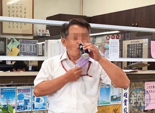 彭姓副段長（圖）被控與下屬同流合汙Ａ獎金，讓基層司機員炸鍋。（讀者提供）