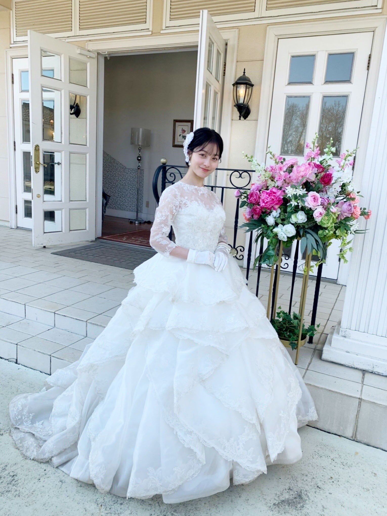 ▲▼橋本環奈爆「婚紗照已拍好」，結婚時間點曝光。（圖／翻攝自X）