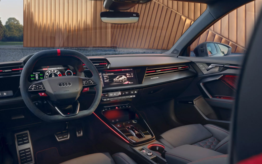 ▲小改款Audi RS 3來了！預計8月15日發表。（圖／翻攝自Audi）
