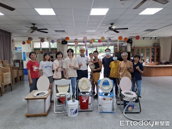 ▲▼「韌性防災&times;堆肥工作坊」課程在慈濟大學及碧雲莊社區上課情形。（圖／慈濟大學提供，下同）