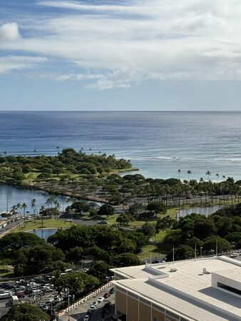 ▲馬卡人妻透露，第一次看到全部的海灘疏散。（圖／翻攝自臉書／馬卡人妻血淚廚房歷險記）