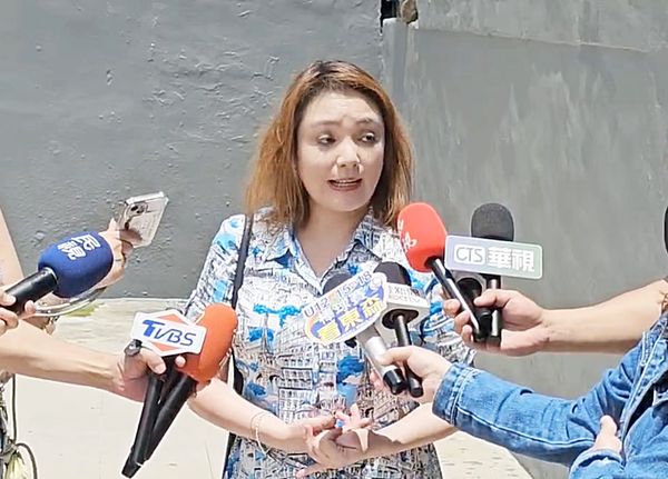 ▲凌威威今天上午現身受訪時極力喊冤。（圖／記者沈繼昌翻攝）