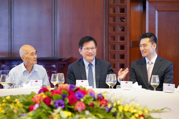 ▲▼外交部長林佳龍部長接見貝里斯外交暨外貿部次長麥伊、午宴「貝里斯智慧漁業商機考察團」。（圖／翻攝外交部長林佳龍臉書）