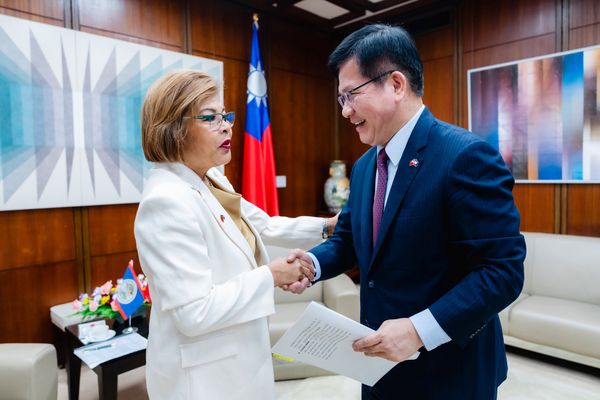 ▲▼外交部長林佳龍部長接見貝里斯外交暨外貿部次長麥伊、午宴「貝里斯智慧漁業商機考察團」。（圖／翻攝外交部長林佳龍臉書）