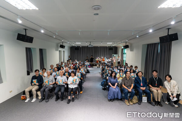 ▲▼ 《阿里山不是一座山》新書發表 揭開群山背後的歷史與風景  。（圖／阿里山林鐵及文資處提供）