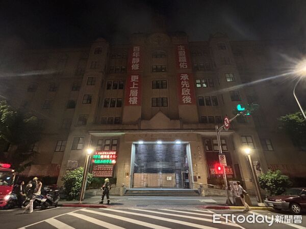 ▲▼快訊／北市靜修高中驚傳火警　疑電線走火。（圖／記者邱中岳攝）