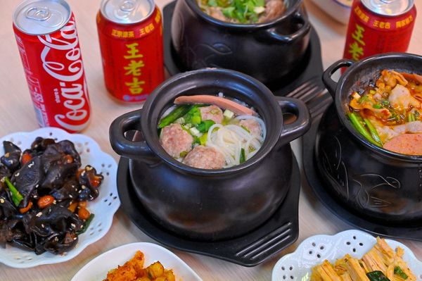 ▲▼川麵道北平店罐罐米線。（圖／部落客橘子狗愛吃糖授權提供）