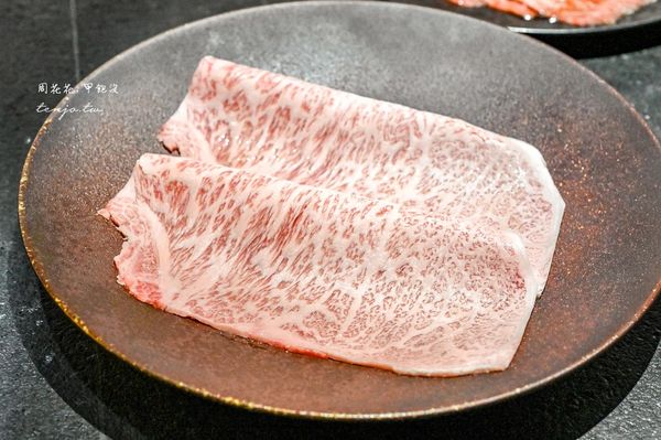 ▲▼碳探和牛專門店。（圖／部落客周花花授權提供）