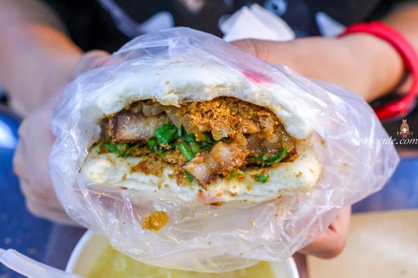 ▲▼黃師父真功夫美食。（圖／部落客陳小可的吃喝玩樂授權提供）