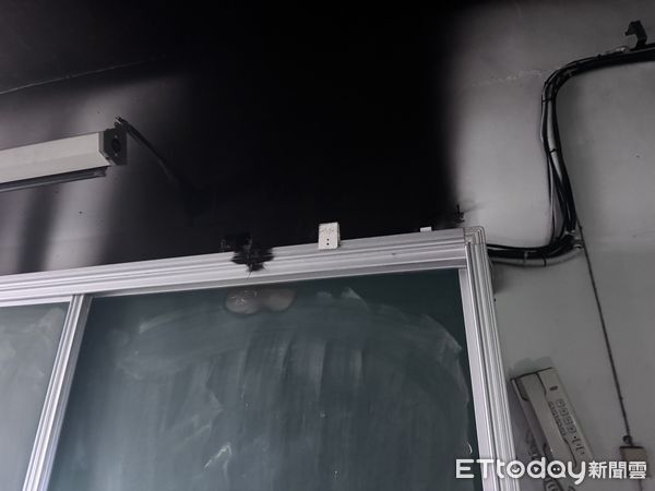 ▲▼高雄女中今日上午發生火警。（圖／記者許宥孺翻攝）