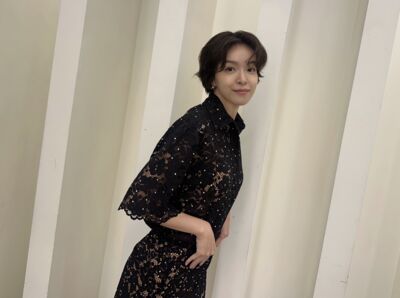 177cm名模女星剪掉20年長髮！媽看到「男孩風新造型」差點認不出