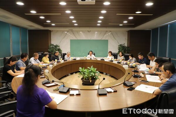 ▲▼    攜手渡過災後復原，嘉縣府開設丹娜絲颱風捐款專戶   。（圖／嘉義縣政府提供）