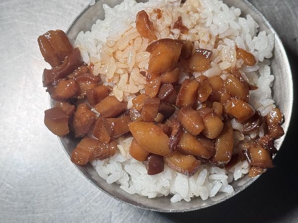 ▲▼蒜頭青蛙湯。（圖／部落客小虎食夢網授權提供）