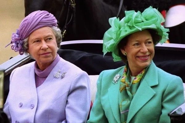 瑪格麗特公主（右）是伊莉莎白二世（左）的妹妹。（翻攝royal.uk）