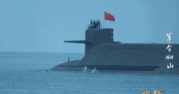 ▲▼ 大陸《央視》釋出首次披露解放軍新型潛艇執行遠航任務畫面曝光。            。（圖／翻攝 央視）
