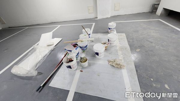 ▲▼高雄仁武北屋一的愛河上游遭污染，河川變成牛奶色。（圖／記者許宥孺翻攝）