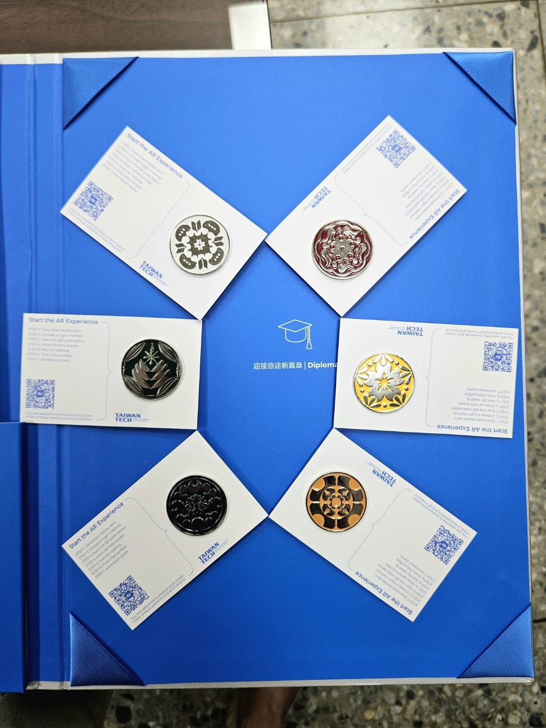 ▲▼台科大新生包首推6款新徽章，引爆新舊生尖叫與熱議。（圖／台科大提供）