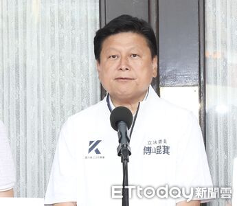 傅崐萁喊話民進黨政府:槍口對外不是對內 快普發1萬救台灣產業