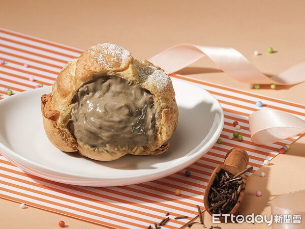 ▲▼beard papa’s「焙茶歐蕾泡芙」。（圖／beard papa’s提供）