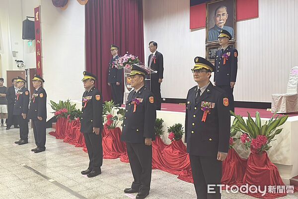 ▲桃園市長張善政今天上午主持市警局新任局長暨分局長聯合交接階典禮。（圖／記者沈繼昌攝）