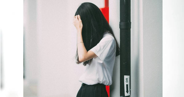 體重計上多出的2筆秤重紀錄，讓女子懷疑丈夫再度偷吃。（示意圖／Unsplash）