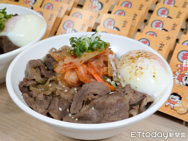 ▲美食展台灣好食館 。（圖／記者黃士原攝）