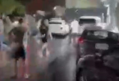 ▲彰化福興疑討債引發砸車糾紛。（圖／翻攝自爆料公社公開版）