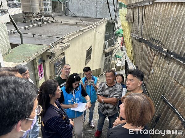 ▲基隆復興路國有地危屋恐塌。（圖／林沛祥辦公室提供）