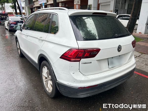 ▲▼高雄車禍。（圖／記者許宥孺翻攝）