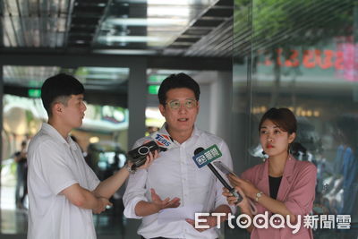 民眾黨中評會開鍘 李貞秀嗆黃光芹瘋狗停權3個月、張凱鈞涉詐欺停權1年半