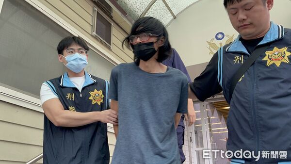 ▲陳男被移送時，還要求警方別太粗魯。（圖／記者陸運陞攝）