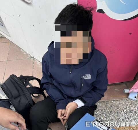 ▲▼台中第六分局祭出這4招，逢甲商圈車手每月被逮人數從342人陡降38人。（圖／警方提供，下同）