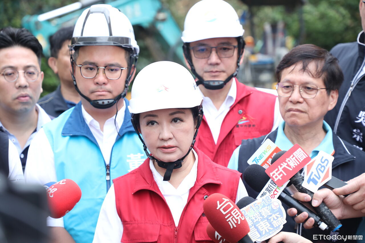 幕後／無視盧秀燕「考慮不選黨魁」消息　朱立倫內部會議堅持交棒