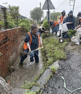 何博文挖水溝遭酸擺拍 黃暐瀚點3問題:宣傳過頭帶來反效果