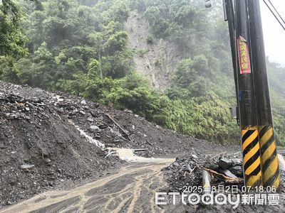 高雄山區持續炸豪雨！邊坡掏空頻見落石　3093人緊急撤離