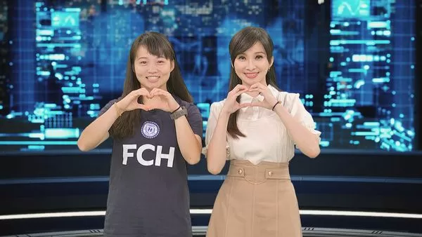 ▲簡奇陞(左)接受鏡新聞《少年新聞週記》主持人周瑜茹專訪。（圖／鏡電視）