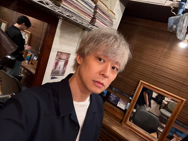 ▲▼朴有天日本拚復出染一頭銀髮，遭韓媒狠酸快速老化。（圖／記者吳睿慈攝）