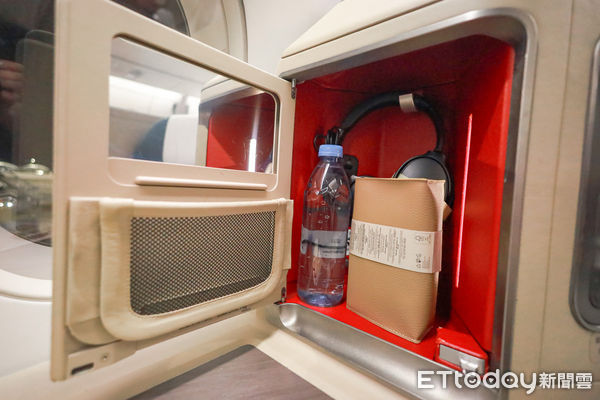 ▲▼國泰航空商務艙。（圖／記者蔡玟君攝）