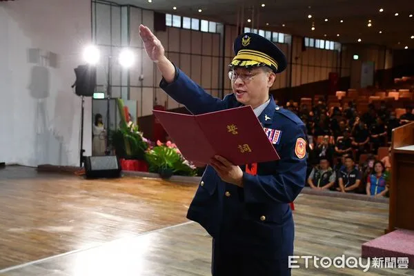 ▲雲林縣警察局於昨日舉行卸、新任局長交接典禮。（圖／記者游瓊華翻攝）
