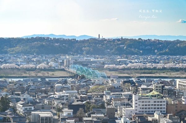 ▲▼富山市役所展望台，市中心絕佳360度景觀眺望立山連峰。（圖／部落客周花花提供）