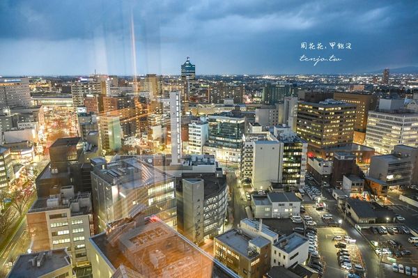 ▲▼富山市役所展望台，市中心絕佳360度景觀眺望立山連峰。（圖／部落客周花花提供）