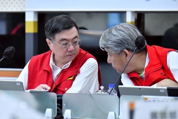 ▲▼行政院長卓榮泰今（3日）視導「0728豪雨中央災害應變中心」。（圖／行政院提供）