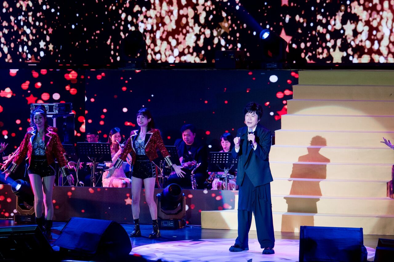 ▲▼ 洪榮宏出席鑽石舞台之夜演唱會。（圖／萬星傳播提供）
