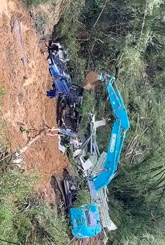 ▲▼台南連日豪大雨，造成柳營等地山區發生土石流。（圖／記者林東良翻攝)
