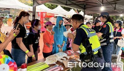 台東關山「巴歌浪音樂會」吸客爆棚 警設攤宣導識詐交安奏效